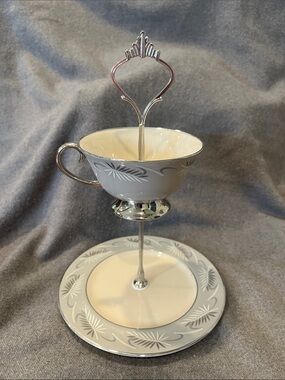 Handcrafted Flintridge China 2-tiered Tea Cup/Saucer Trinket Holder